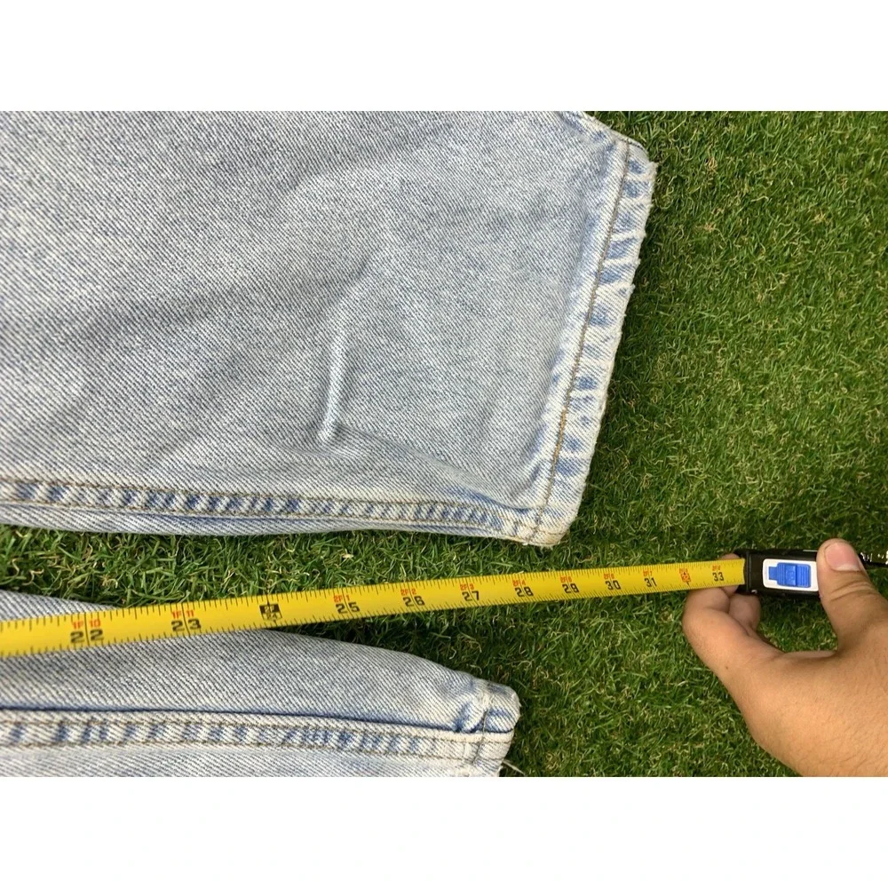 Levis shop confidence
